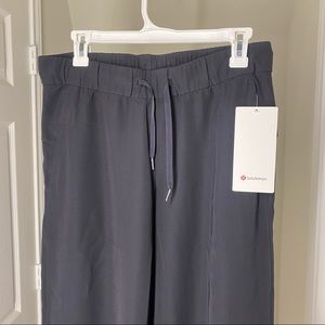 LULULEMON ON THE FLY PANT WIDE LEG